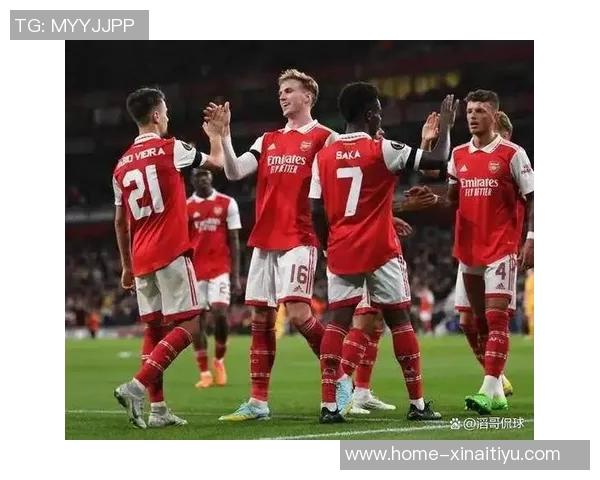 英超最新动态：曼联利物浦同陷困境阿森纳强势领跑势不可挡